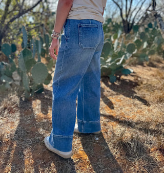 Kan Can High Rise Cropped Wide Leg Martha Jeans